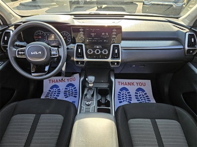 2022 Kia Sorento LX