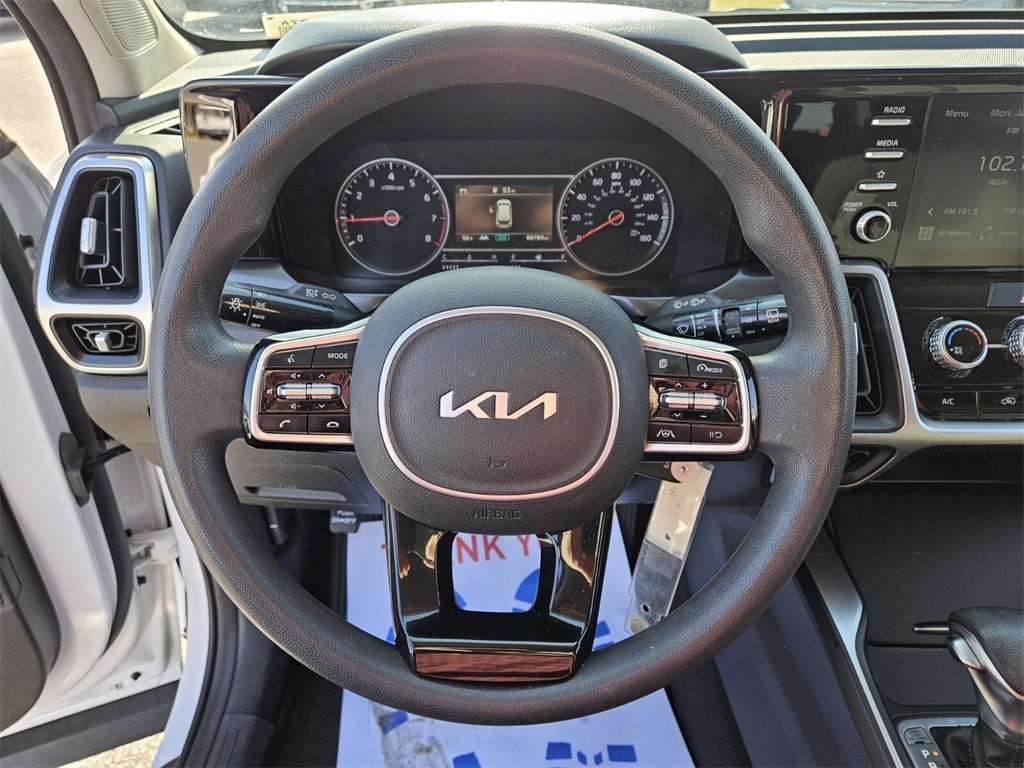 2022 Kia Sorento LX