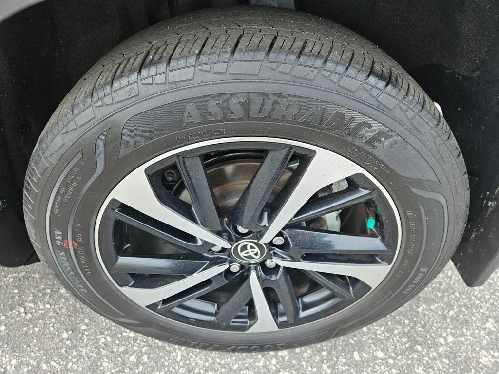 2025 Toyota Corolla Cross Hybrid Base