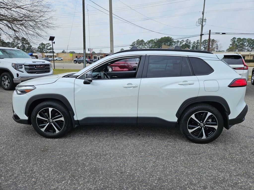 2025 Toyota Corolla Cross Hybrid Base