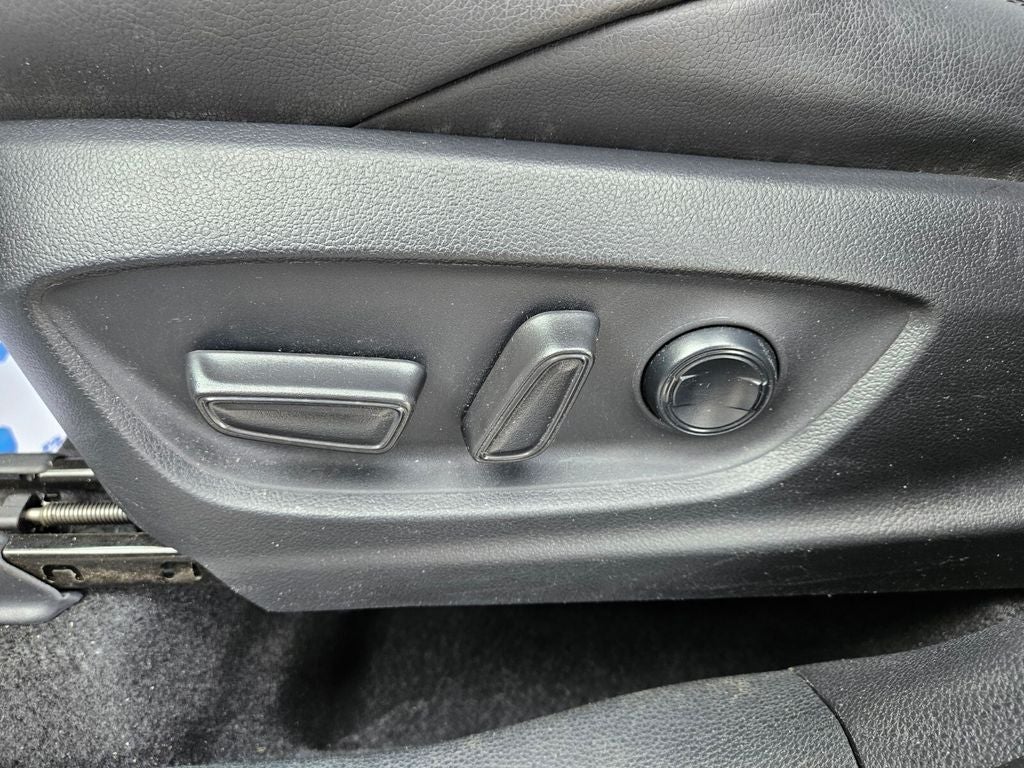 2025 Toyota Corolla Cross Hybrid Base