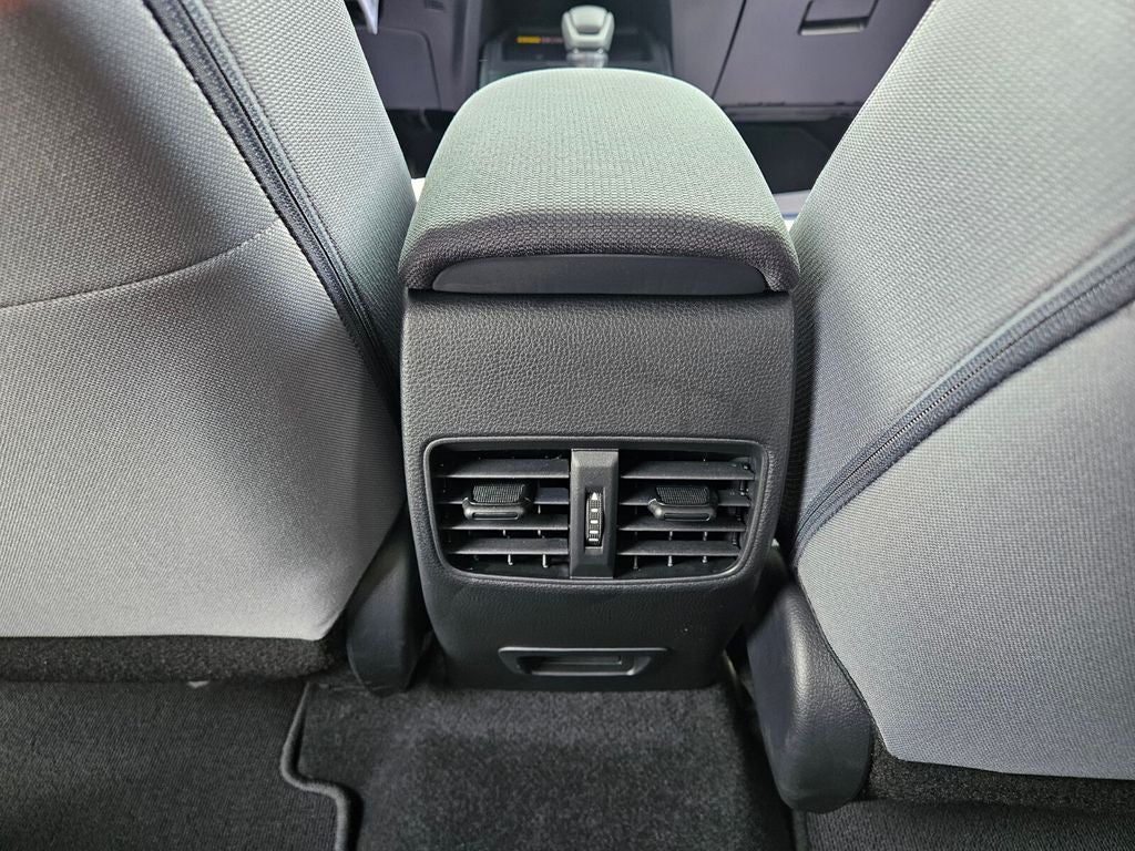 2026 Toyota Corolla Cross Hybrid SE