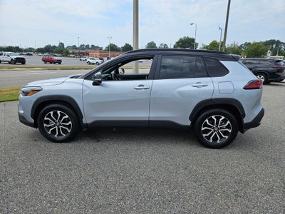 2026 Toyota Corolla Cross Hybrid SE