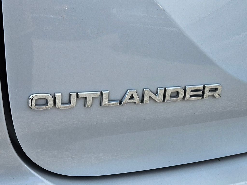 2024 Mitsubishi Outlander SE Black Edition S-AWC