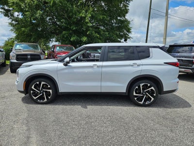 2024 Mitsubishi Outlander SE Black Edition S-AWC