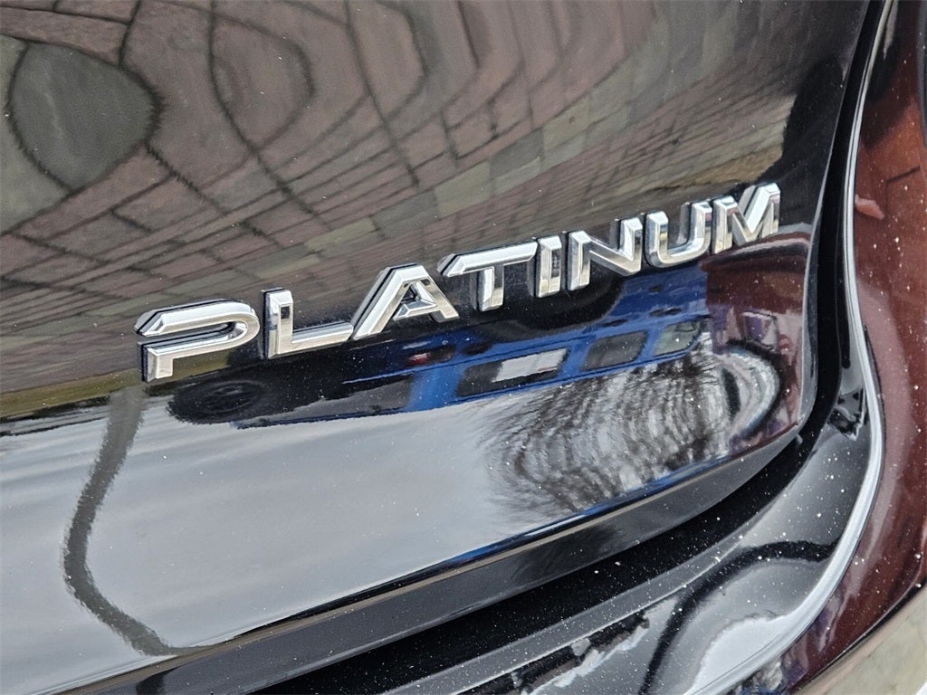 2024 Toyota Crown Platinum