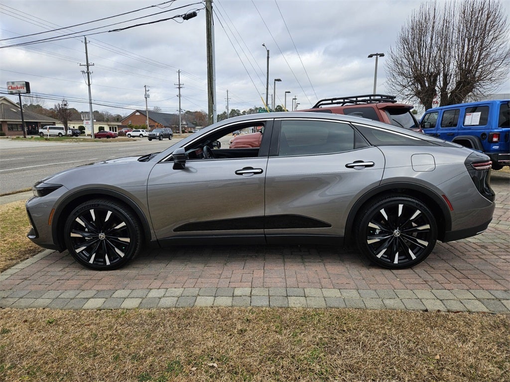 2024 Toyota Crown Platinum