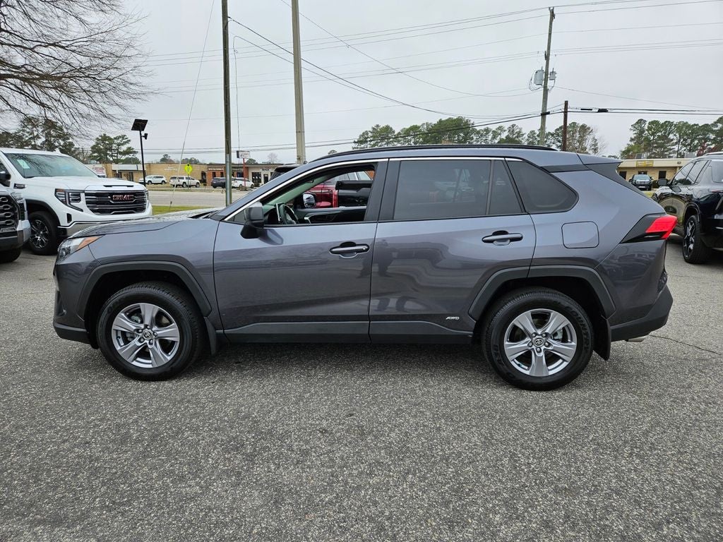2024 Toyota RAV4 Hybrid LE