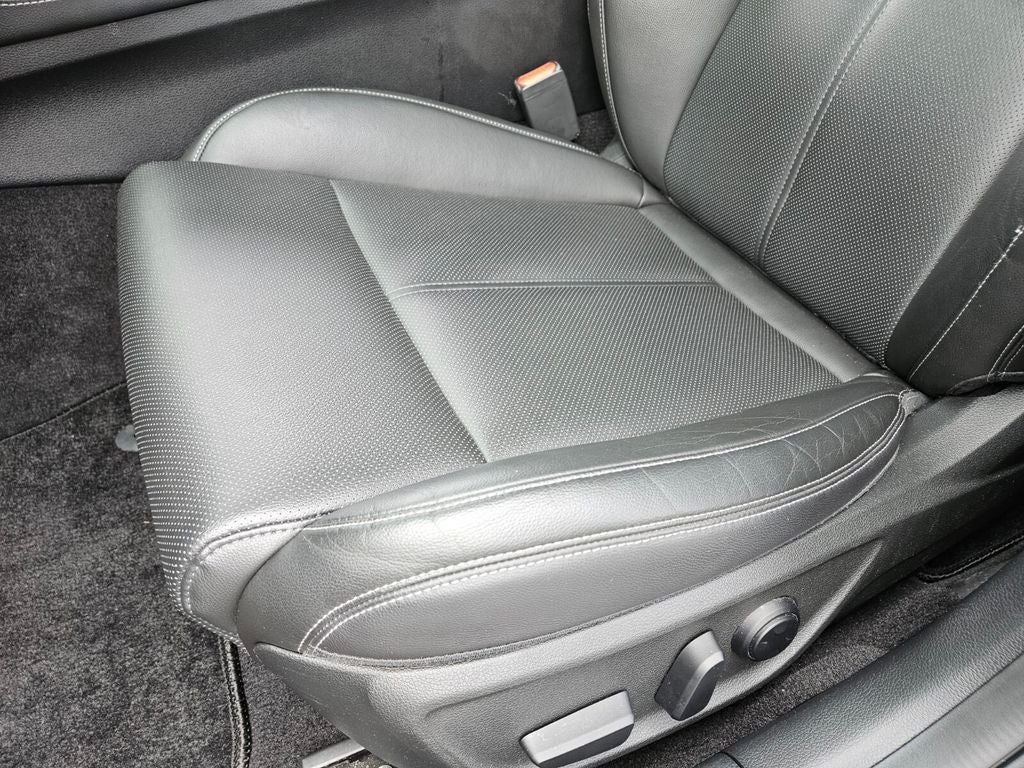 2025 Genesis G70 2.5T AWD