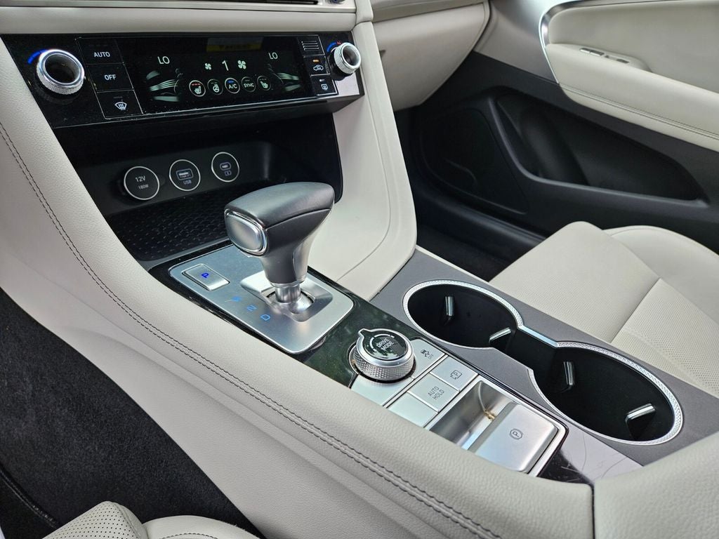 2025 Genesis G70 2.5T AWD