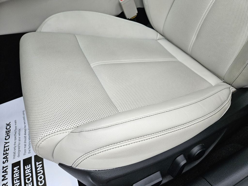 2025 Genesis G70 2.5T AWD