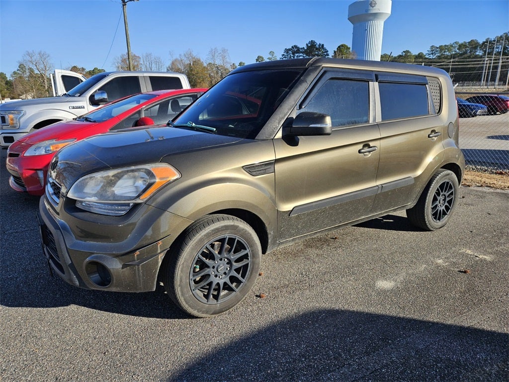2013 Kia Soul +