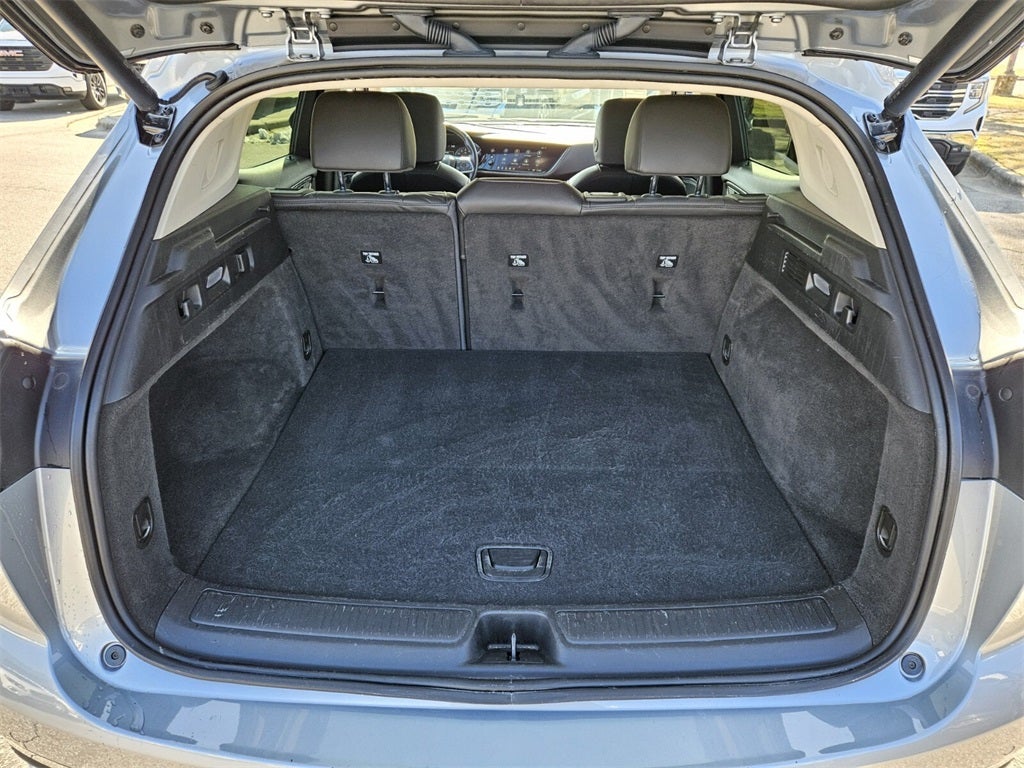 2023 Buick Envision Essence FWD