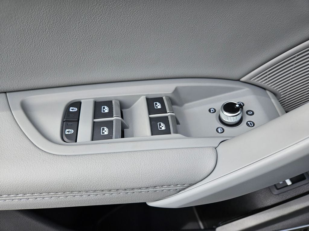 2024 Audi Q5 Premium Plus 45 TFSI S line quattro