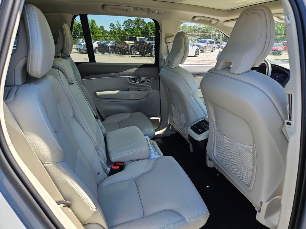 2024 Volvo XC90 B6 Plus Bright Theme 7-Seater