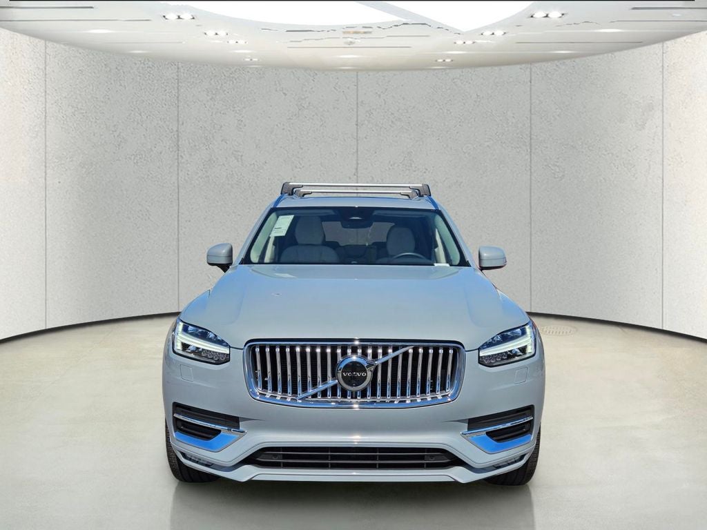2024 Volvo XC90 B6 Plus Bright Theme 7-Seater